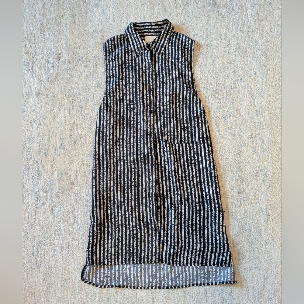 Black and Tan Striped Sleeveless Buttondown Shirt